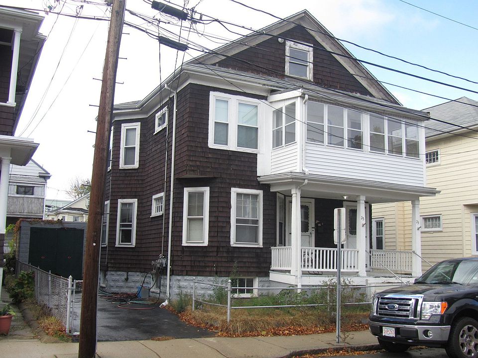 2nd image of 23 Parkdale St