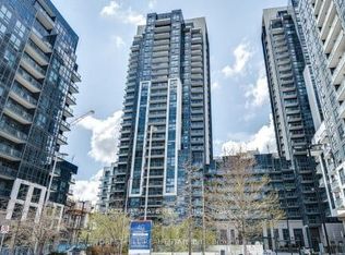 20 Meadowglen Pl #725, Toronto, ON M1G 0A9