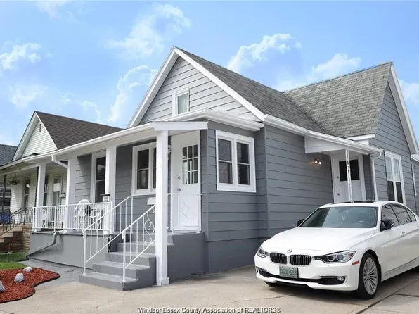 935 Langlois Ave, Windsor, ON N9A 2H2