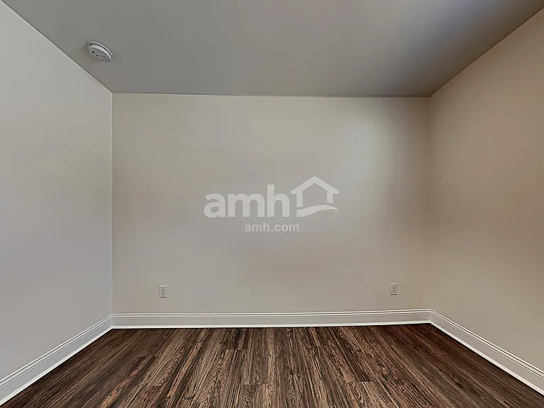 311 Cartess Rd — Photo 18