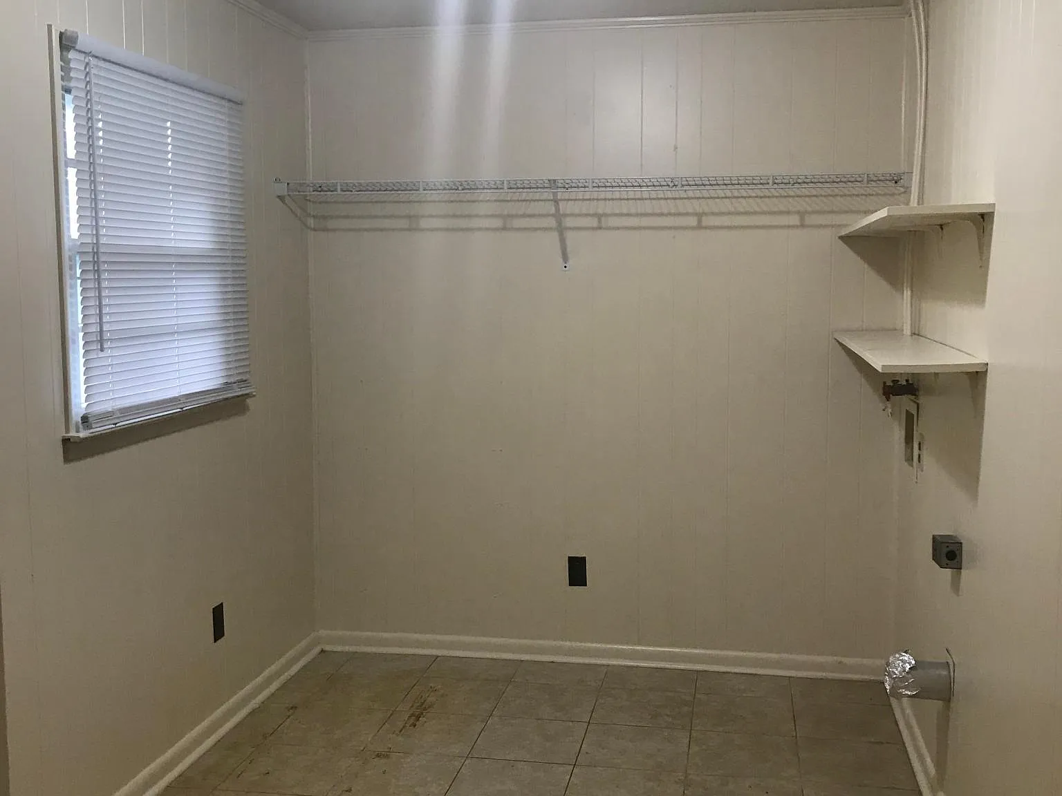 122 Francis St — Photo 2