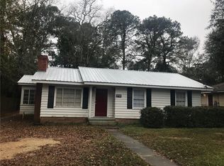2755 Dauphin St, Mobile, AL 36606