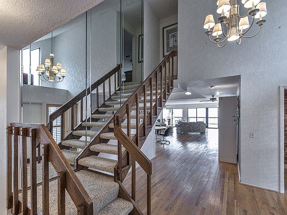 3rd image of 25188 Marion Ave APT 9