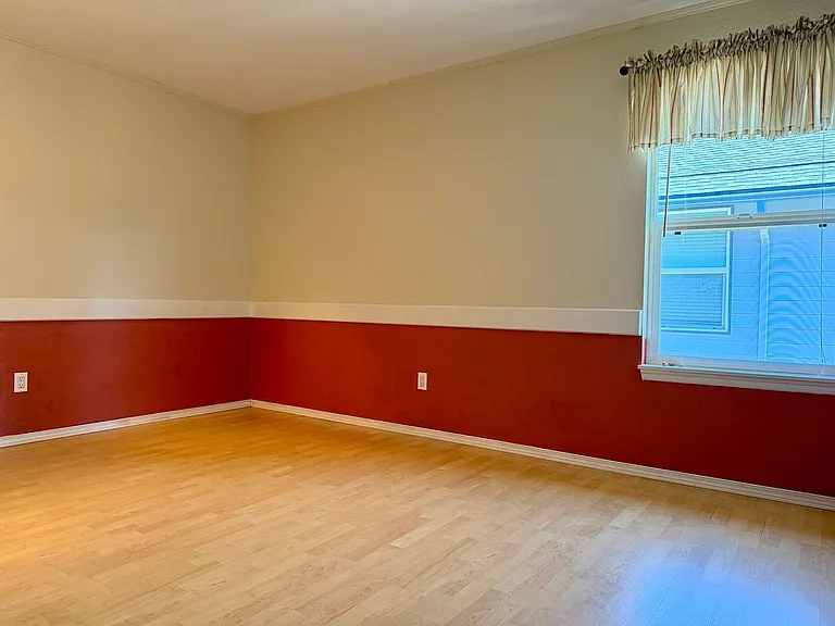 10001 NE 12th St #116 — Photo 16