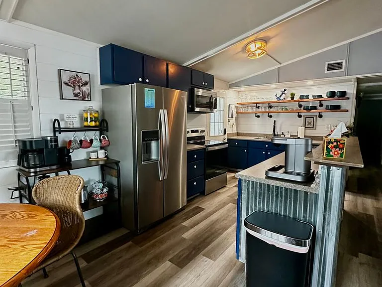 491 Short St — Photo 8