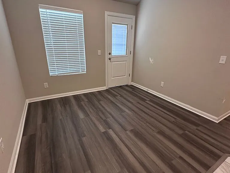 3700 S East 81st St — Photo 11