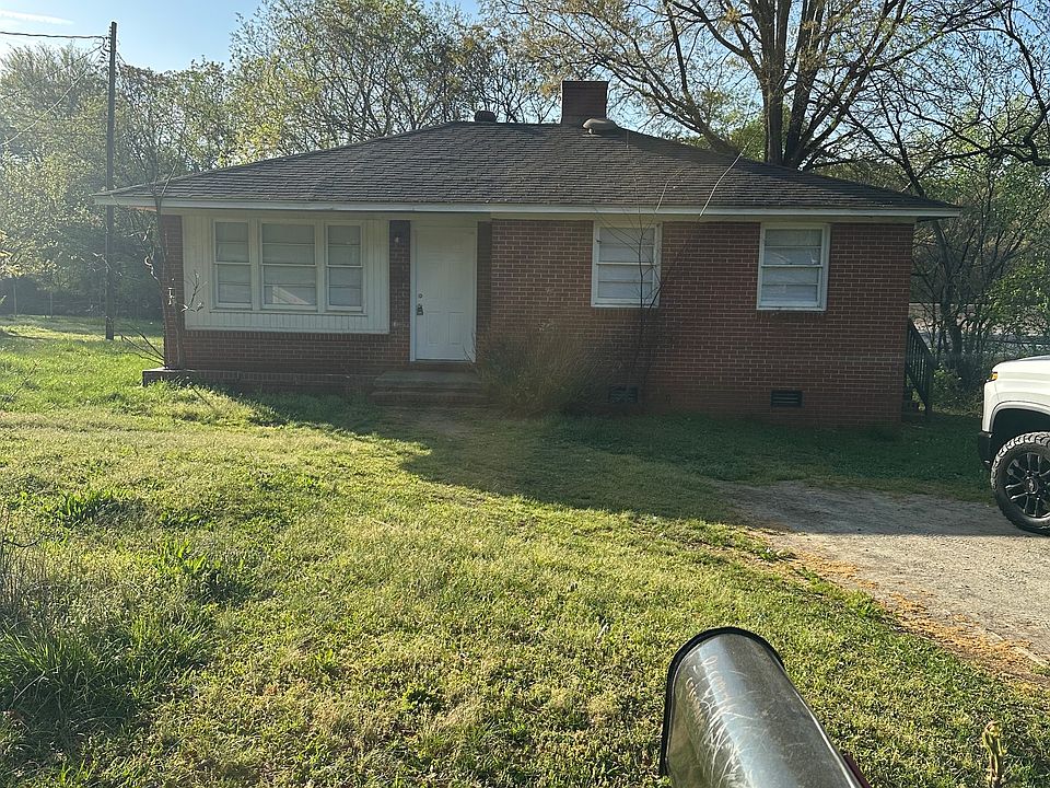 1st image of 1611 Warren Cir
