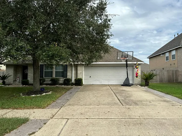 1815 Majestic Oak Dr, Pearland, TX 77581