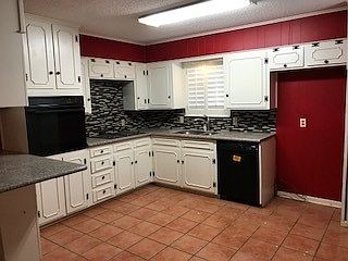 5th image of 317 N La Salle Dr
