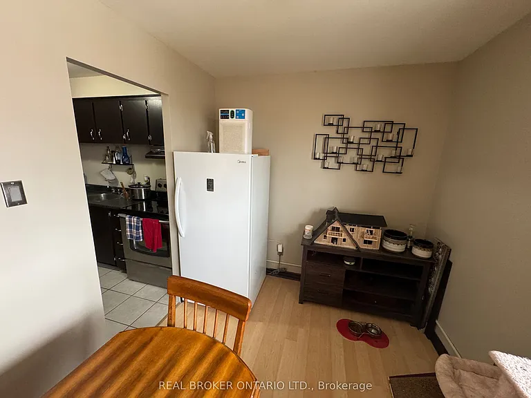 845 Kyle Ct #305 — Photo 20