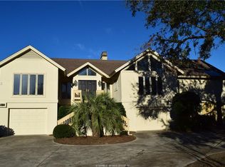 65 Outpost Ln, Hilton Head Island, SC 29928