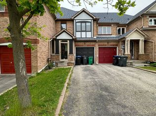 3918 Zenith Ct, Mississauga, ON L5N7H7