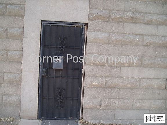 2nd image of 402 Tijeras Ave NE