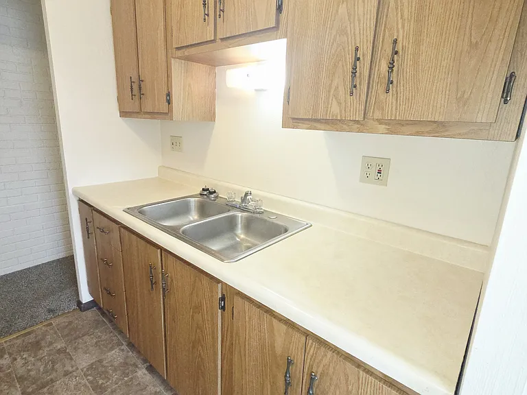 605 George St #107 — Photo 9