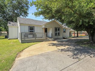 608 W Elm St, Celina, TX 75009