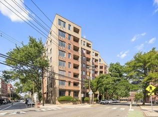 300 Newark St APT 6C, Hoboken, NJ 07030