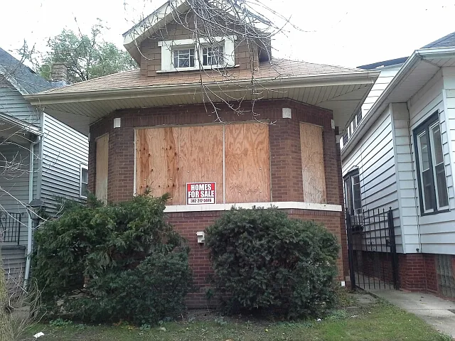 7828 S Saint Lawrence Ave photo 1