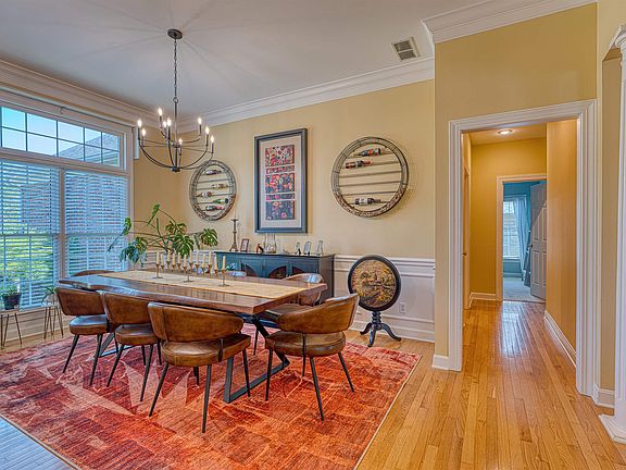 5th image of 4399 Ashbury Parke Dr