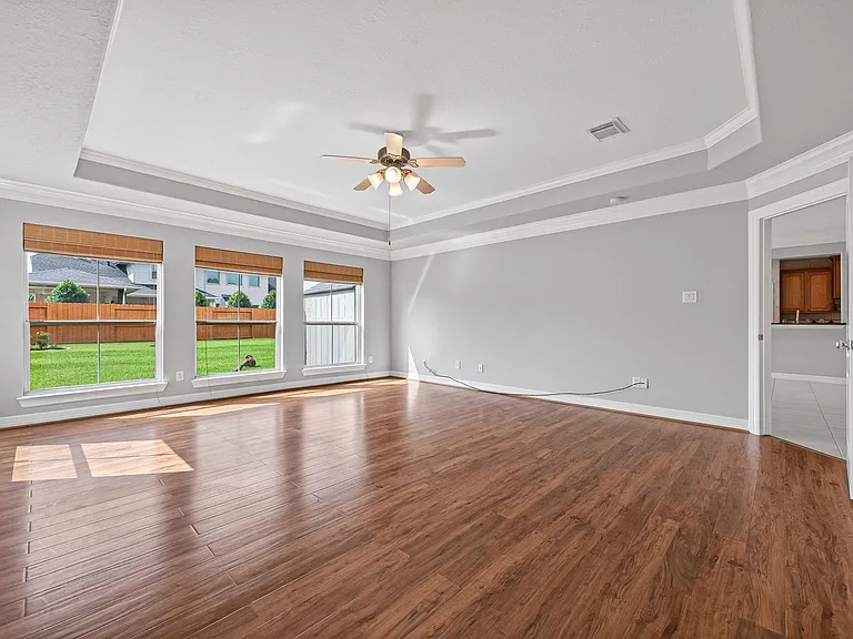 2315 Vinemead Ct — Photo 21