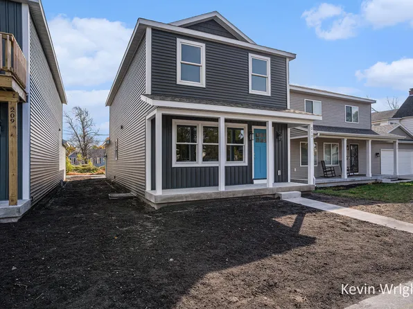 213 Merrill Ave, Muskegon, MI 49441