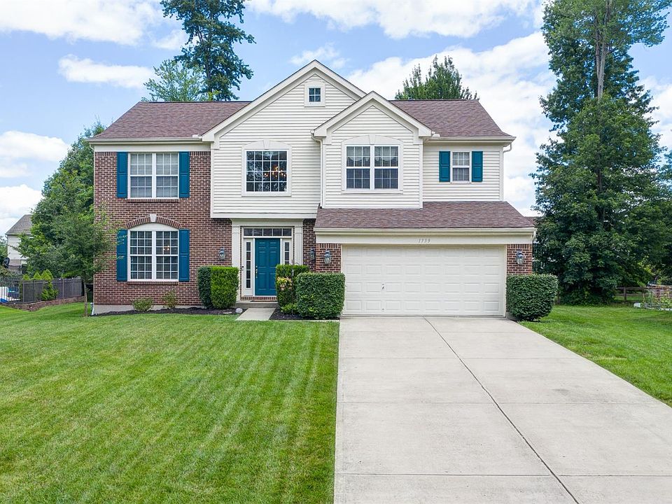 1st image of 1739 Hunters Wood Ct