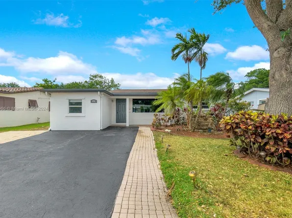 6751 Greene St, Hollywood, FL 33024