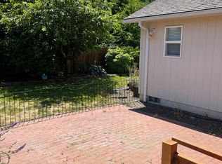 2153 Steelhead Ct, Lebanon, OR 97355