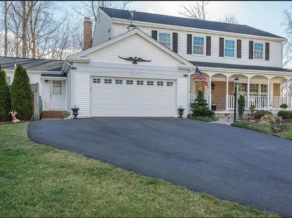 9201 Beachway Ln, Springfield, VA 22153
