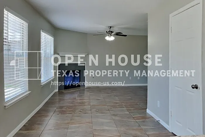 16968 Scenic Knl — Photo 7