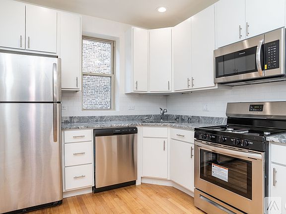 3rd image of 6634 N Glenwood Ave APT 1