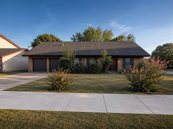 305 Starbright Dr, Austin, TX 78745