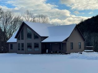 1306 Uhdey Rd, Towanda, PA 18848