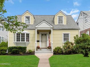 312 Salem Ave, Spring Lake, NJ 07762