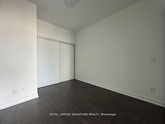 5th image of 5 Defries St #1907