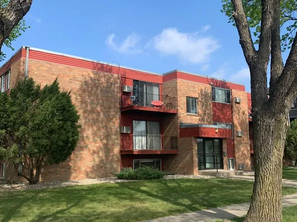 902 15th St N, 902 15th St N APT 1, Fargo, ND 58102