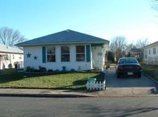 14 Saint Eustatius St, Toms River, NJ
