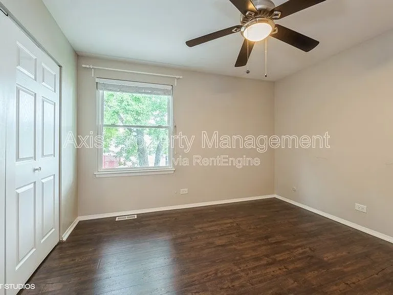 1010 Wesley Ln #1 — Photo 6