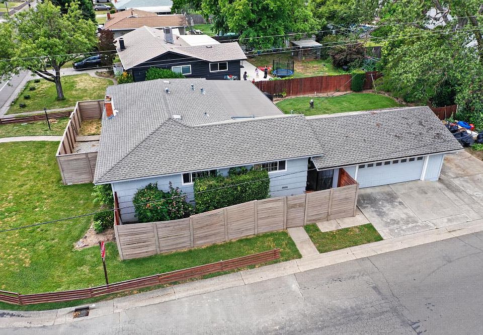 1st image of 8963 Pershing Ave