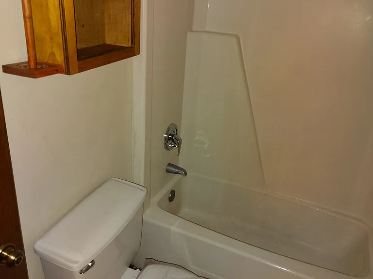 109 E I St — Photo 15