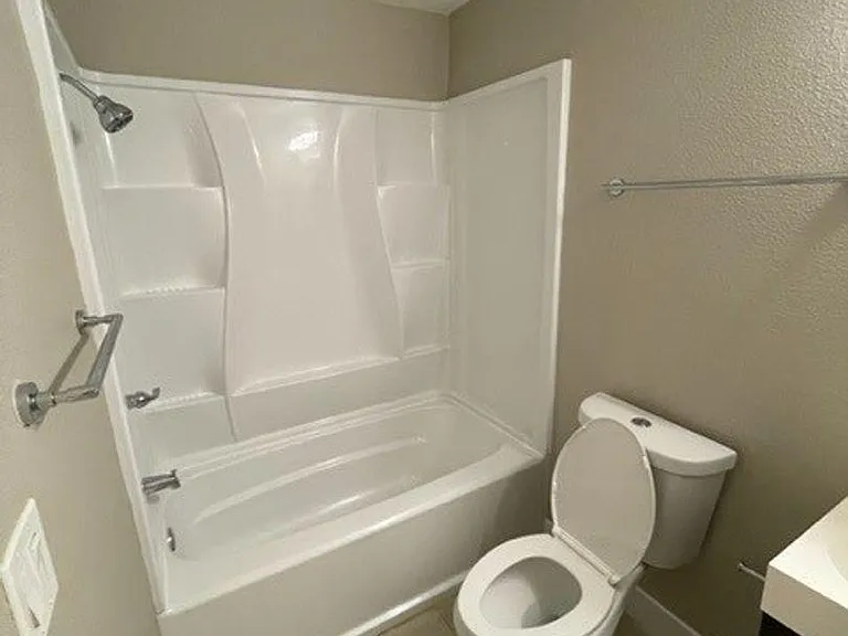 22857 SW Washington St #165 — Photo 7