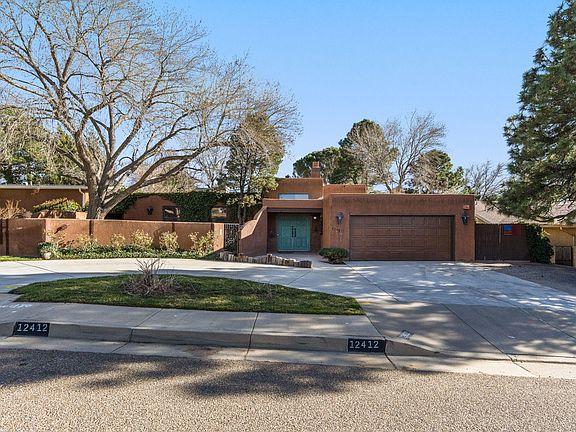 2nd image of 12412 Chelwood Pl NE