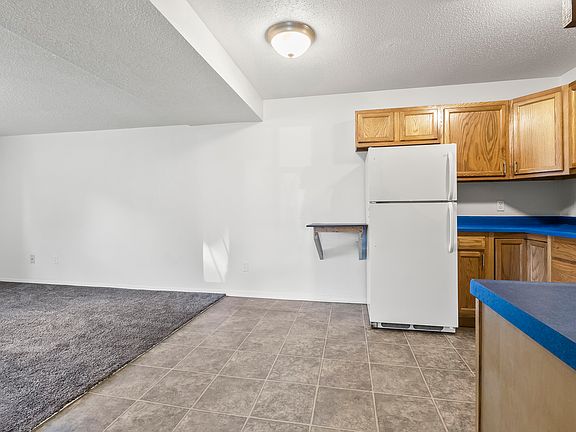4th image of 507 W 20th St #104