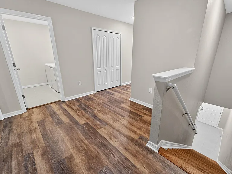 3842 Hampstead Ln — Photo 25