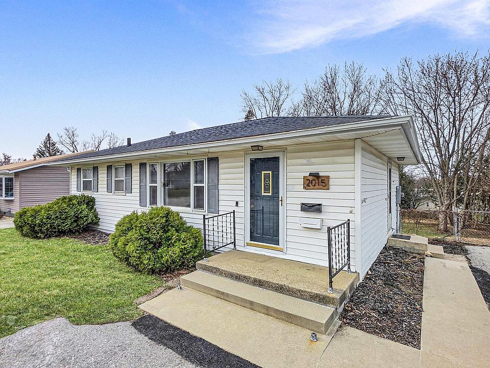 1st image of 2015 Waterloo Rd