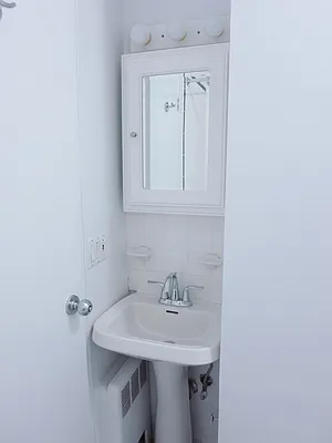 Rented by City & Suburban | media 41