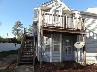 3744 Towne Point Rd, Portsmouth, VA 23703