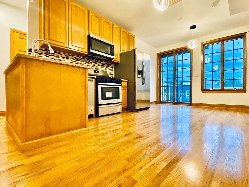 1st image of 187 18th St #B1