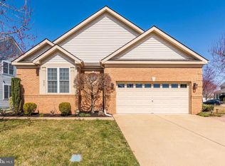 6927 Sunday Silence Ct, Gainesville, VA