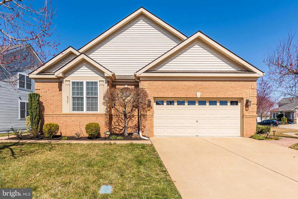 6927 Sunday Silence Ct photo 1