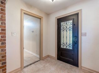 1337 Glenhill Ln, Lewisville, TX 75077